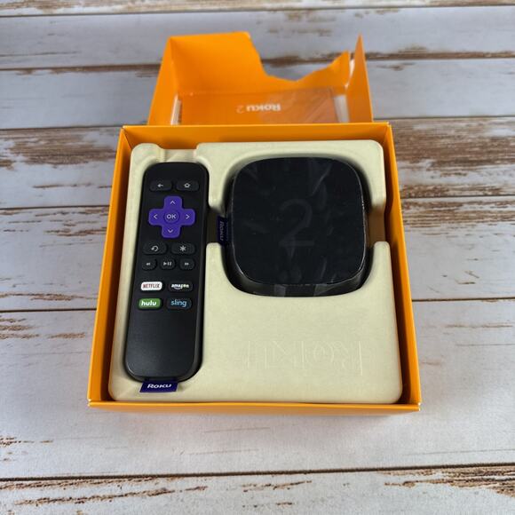 Roku 2 3rd Gen 4210R Black Media Streamer Used Tested No Remote - Picture 2 of 3